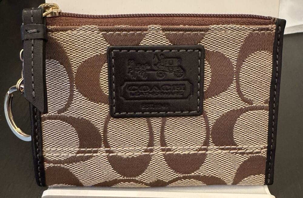 New Coach Mini Skinny ID Case